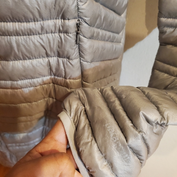 Patagonia winter Puffer Jacket W'S Large - Picture 10 of 11